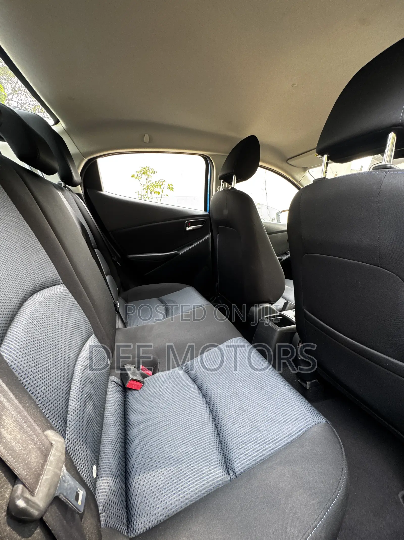 Toyota Yaris iA 1.5 FWD 2016 Blue