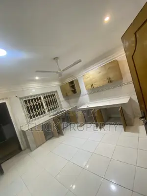 3bdrm House in East Legon for rent