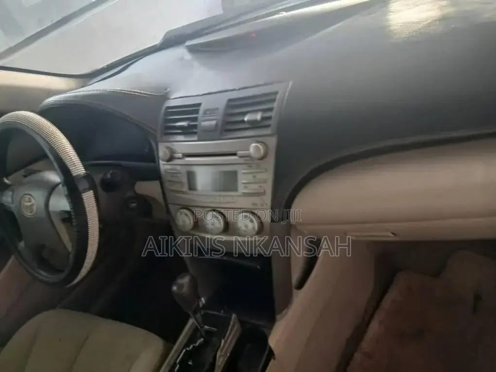 Toyota Camry 2009 White