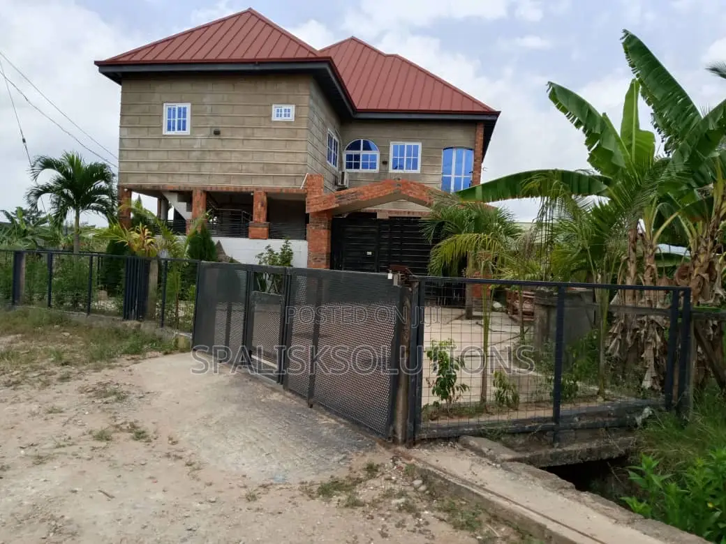 Furnished 7bdrm Apartment in Amasaman for sale