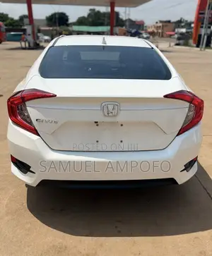 Honda Civic EX Sedan 2018 White