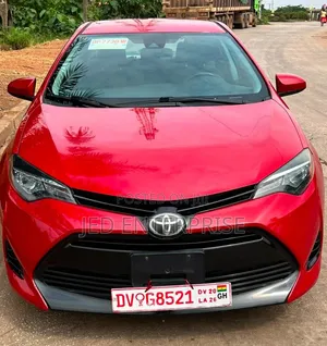 Toyota Corolla 2018 Red