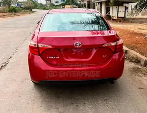 Toyota Corolla 2018 Red
