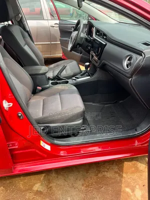 Toyota Corolla 2018 Red