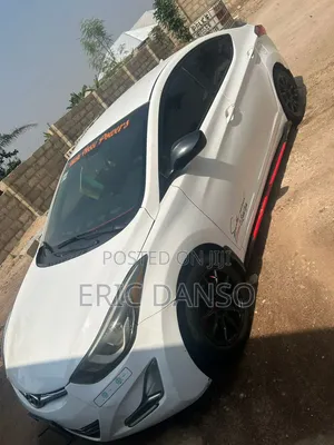 Hyundai Elantra 2013 White