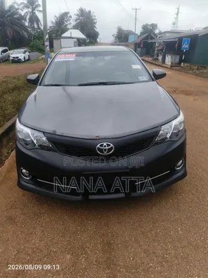 Toyota Camry 2014 Gray