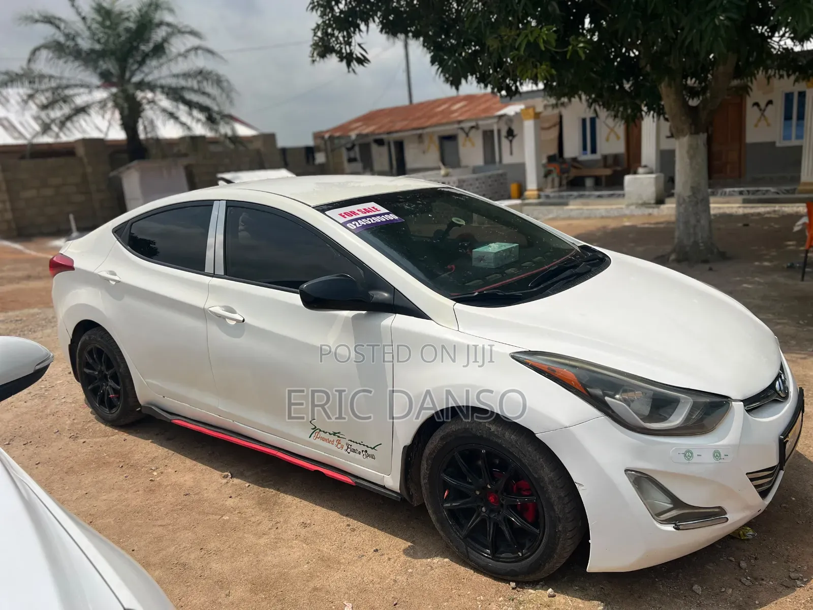 Hyundai Elantra 2013 White