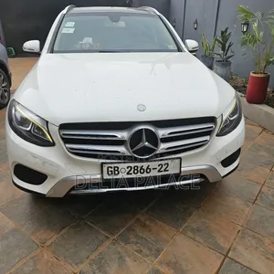 Mercedes-Benz GLC-Class 2017 White