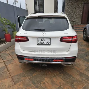 Mercedes-Benz GLC-Class 2017 White