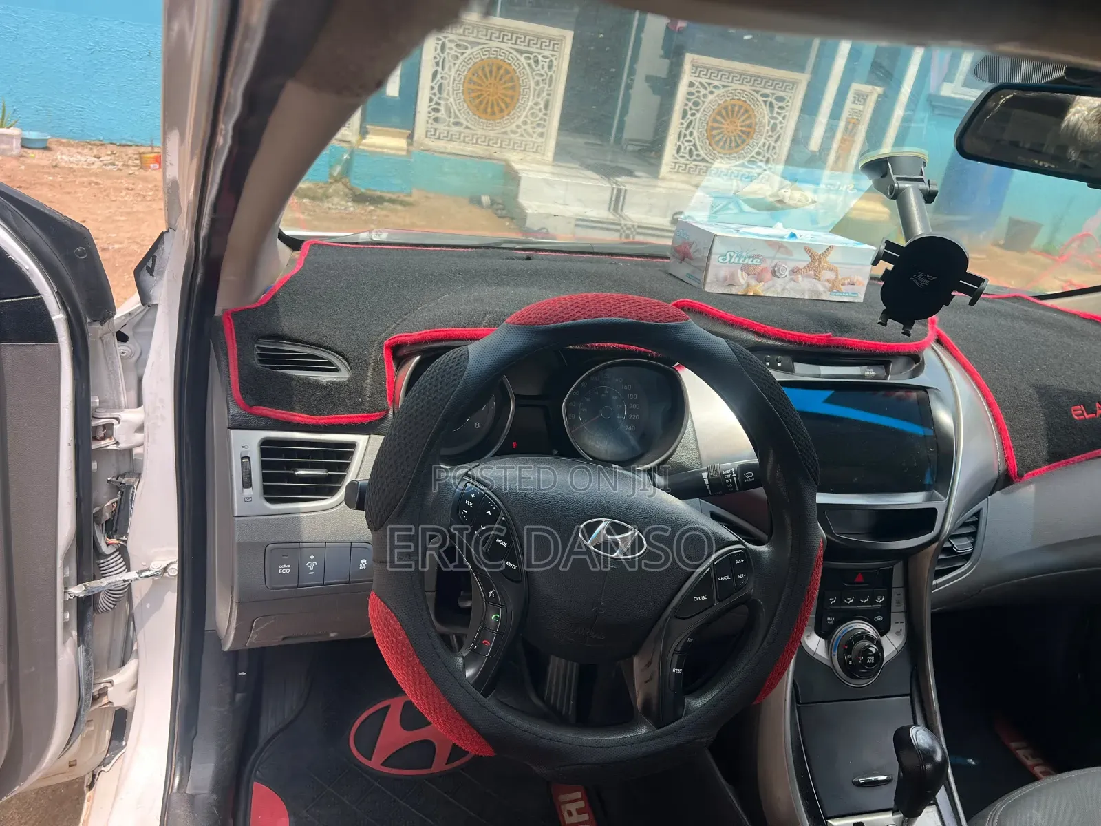 Hyundai Elantra 2013 White
