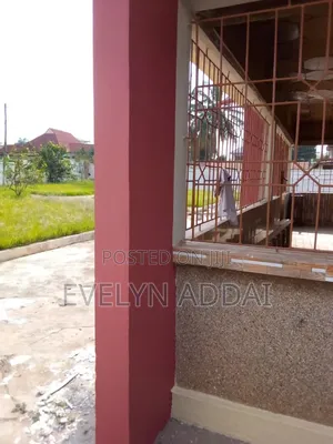 6bdrm Apartment in Kumasi Metropolitan for sale