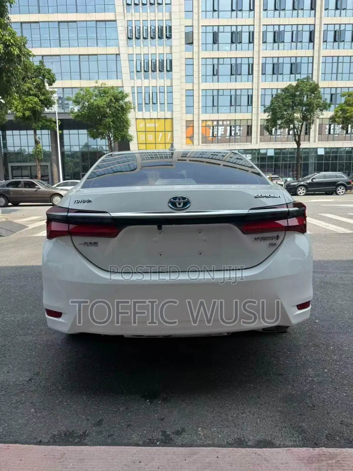 Toyota Corolla 2024 White