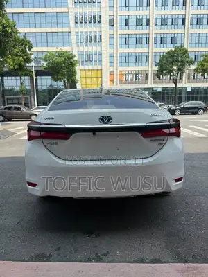Toyota Corolla 2024 White
