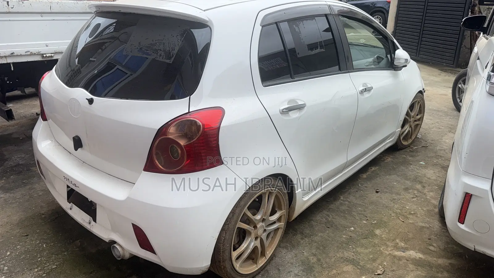 Toyota Vitz 2007 White