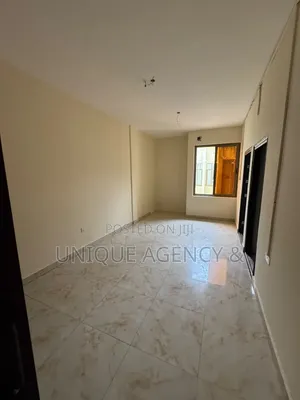 1bdrm Apartment in Main Station for rent