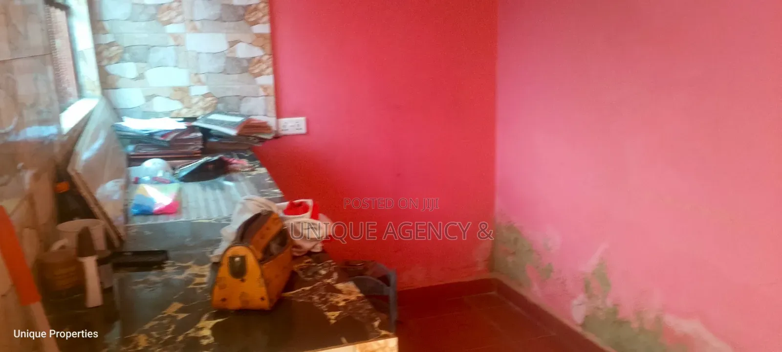 1bdrm Apartment in Main Station for rent