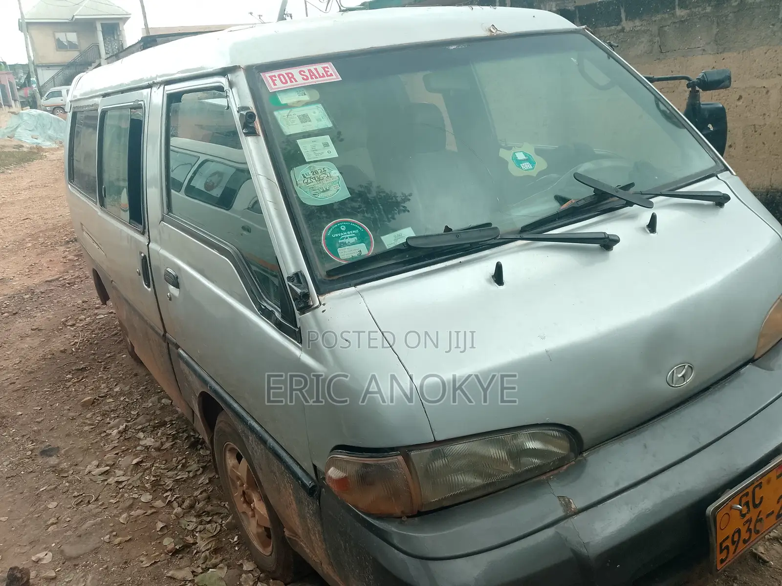 Hyundai H-100 2004 Silver