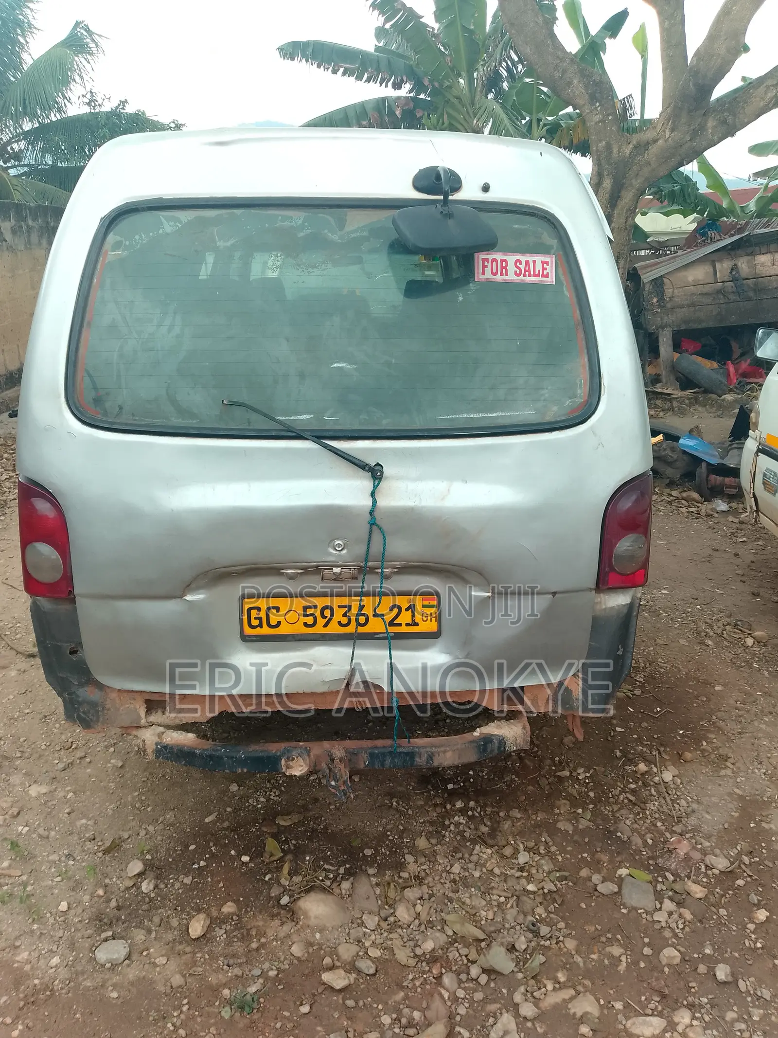 Hyundai H-100 2004 Silver