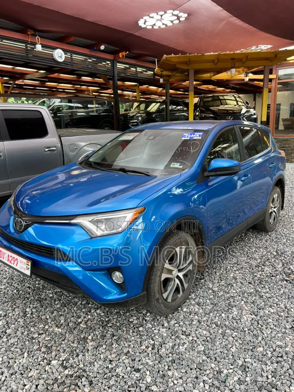 Toyota RAV4 2018 Blue
