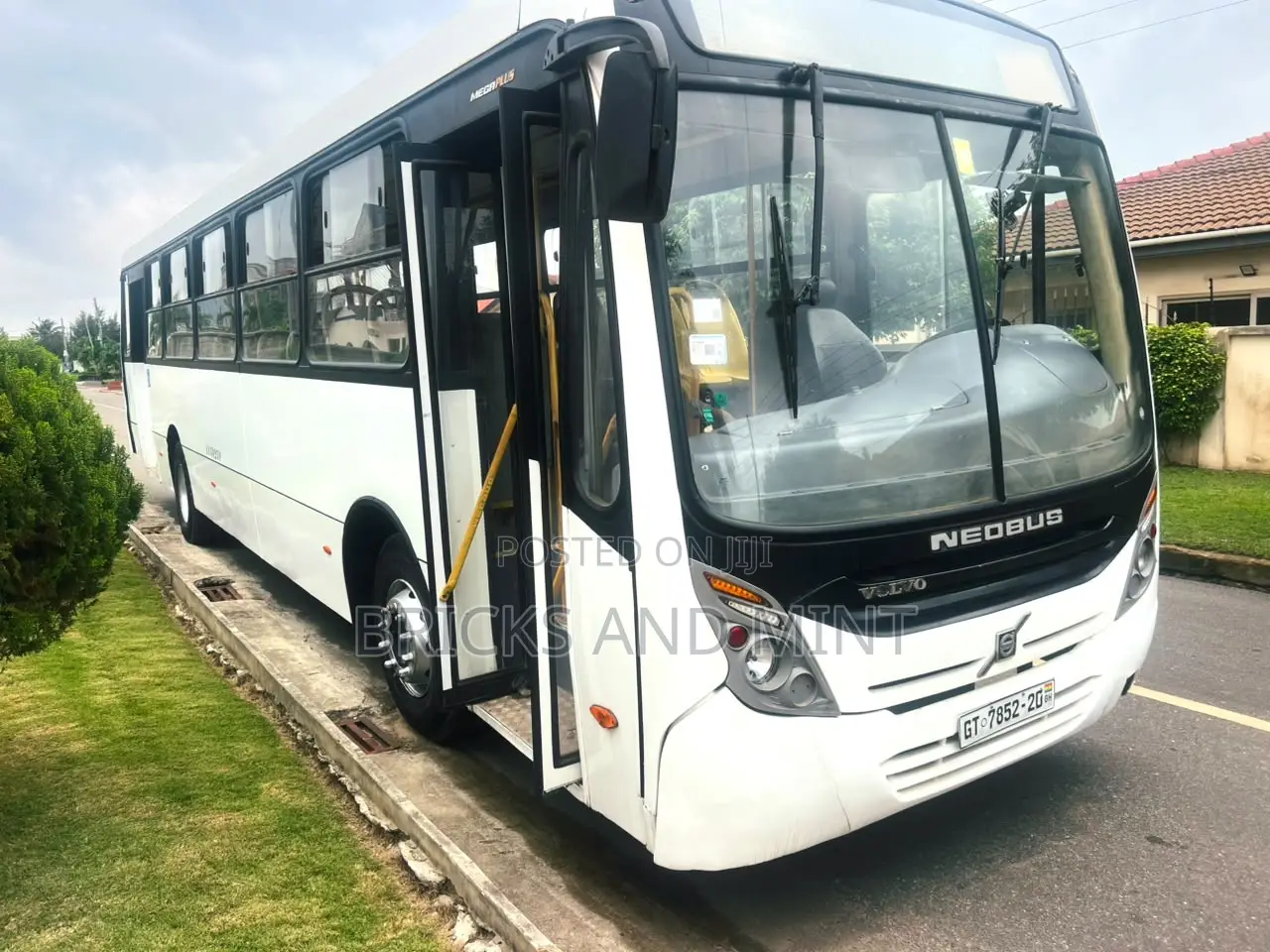 Volvo B270F 2020 White