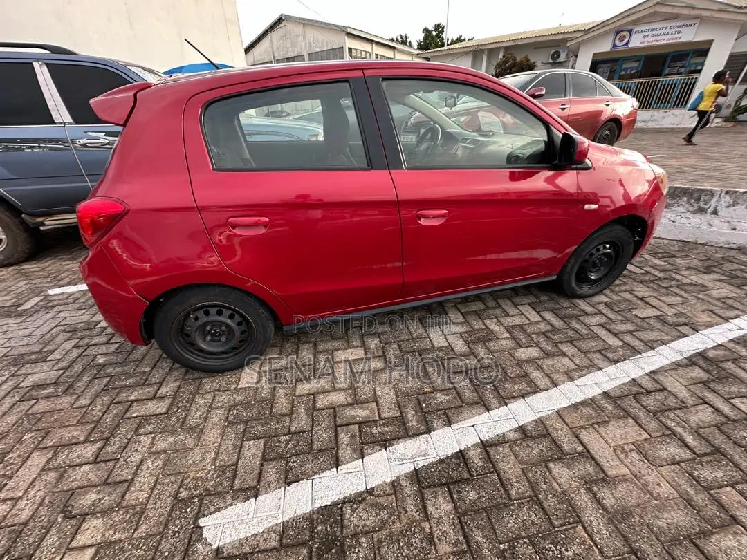 Mitsubishi Mirage 2019 Red