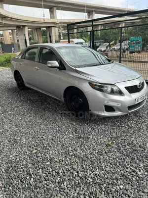 Toyota Corolla 2010 Silver