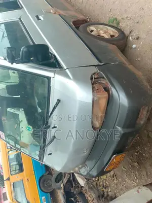 Hyundai H-100 2004 Silver