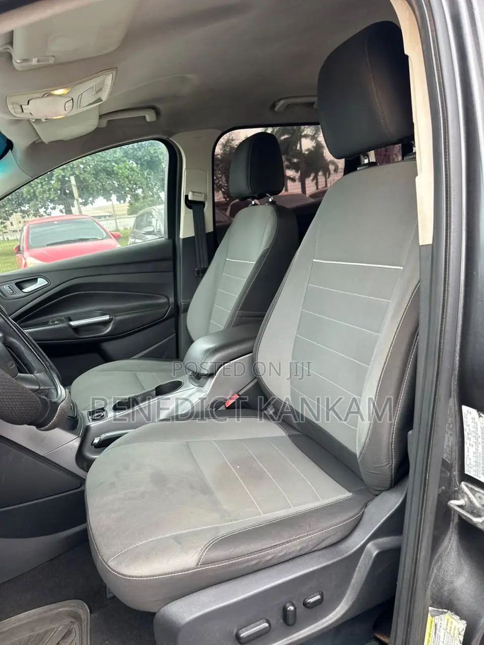 Ford Escape SE 4dr SUV AWD (1.6L 4cyl Turbo 6A) 2015 Black