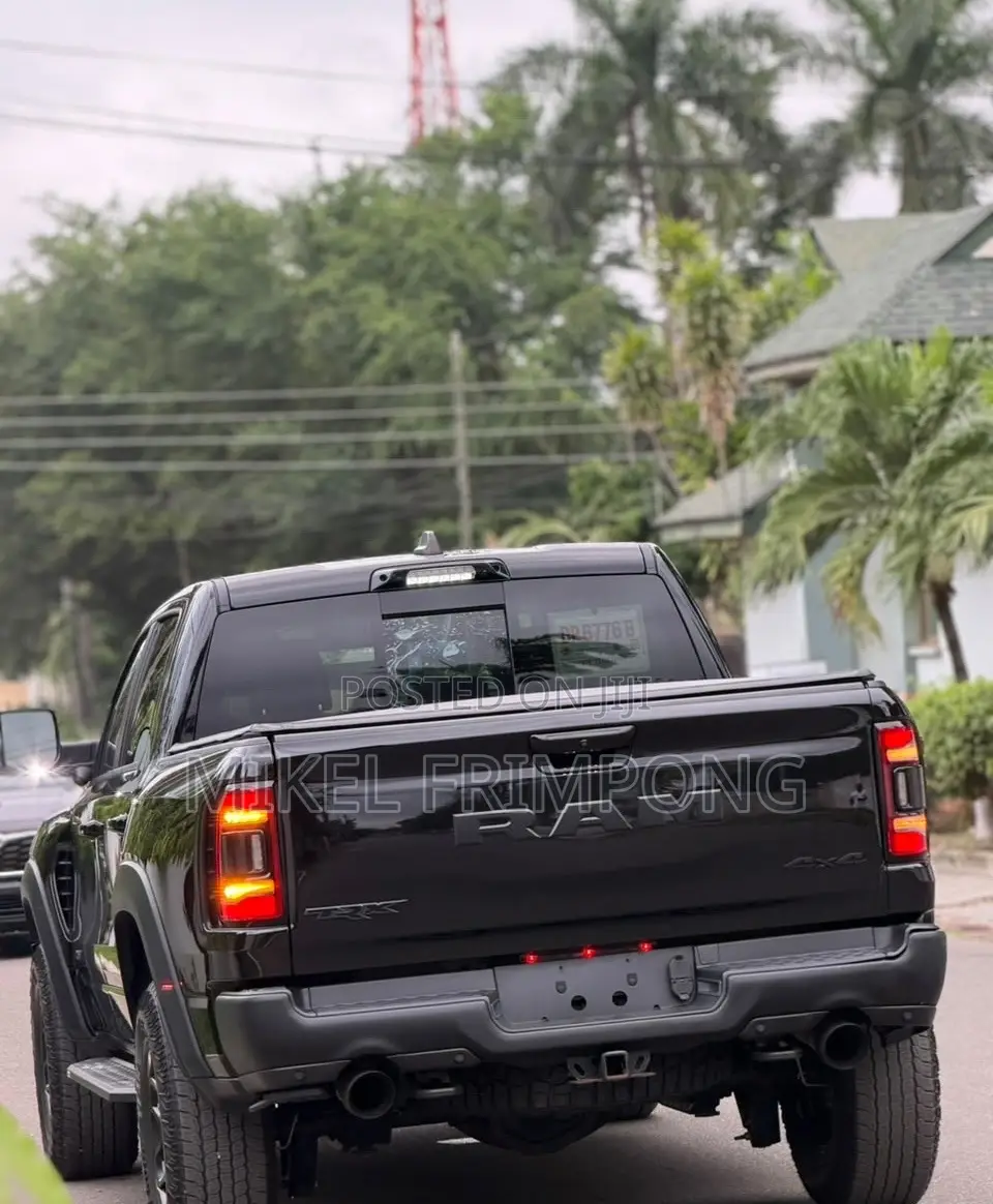 Dodge RAM 2024 Black
