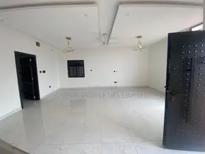 4bdrm Duplex in Spintex for rent