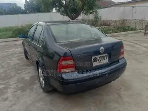 Volkswagen Jetta 2005 Blue
