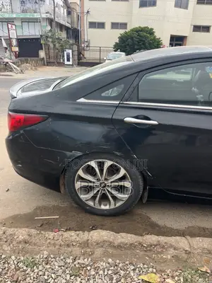Hyundai Sonata 2013 Black
