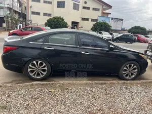 Hyundai Sonata 2013 Black