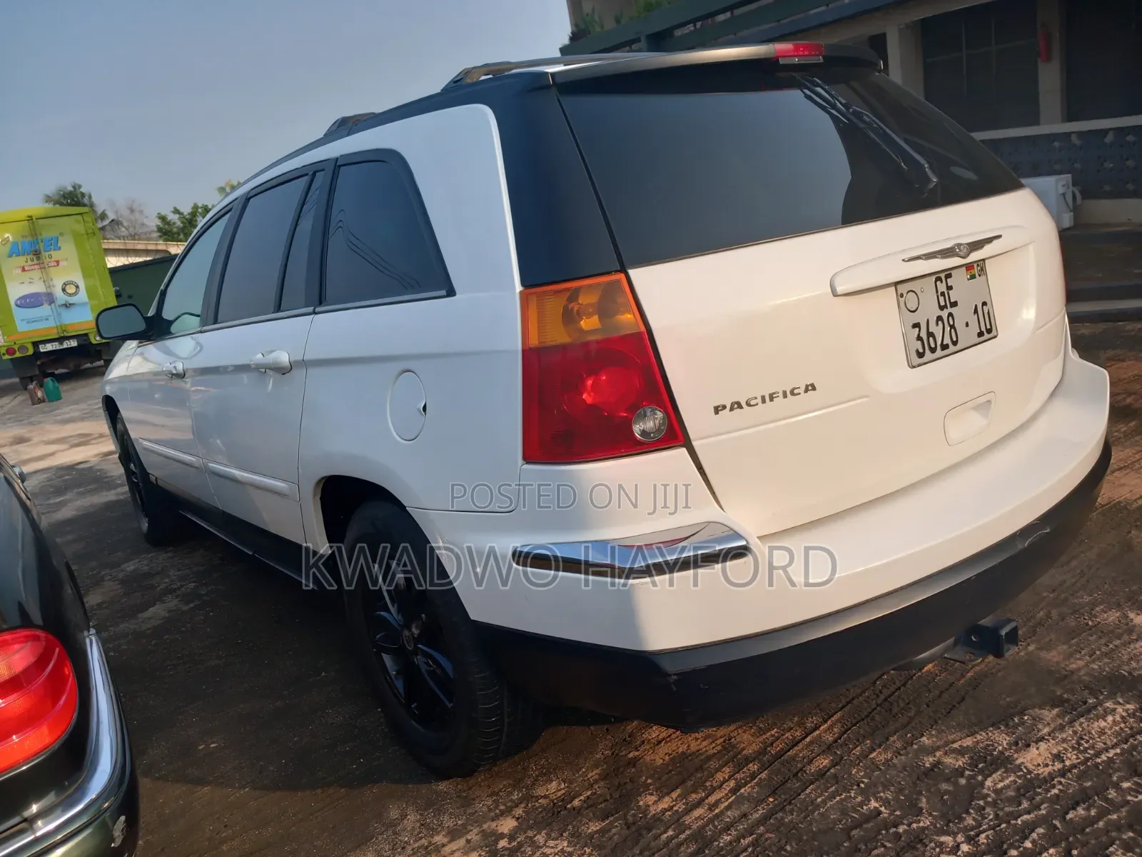 Chrysler Pacifica 2008 White