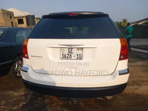 Chrysler Pacifica 2008 White