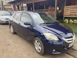 Toyota Yaris 2009 Blue