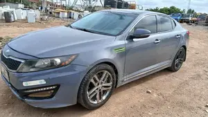 Kia Optima SXL Turbo Sedan FWD (2.0L 4cyl 6A) 2017