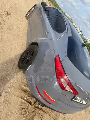 Kia Optima SXL Turbo Sedan FWD (2.0L 4cyl 6A) 2017