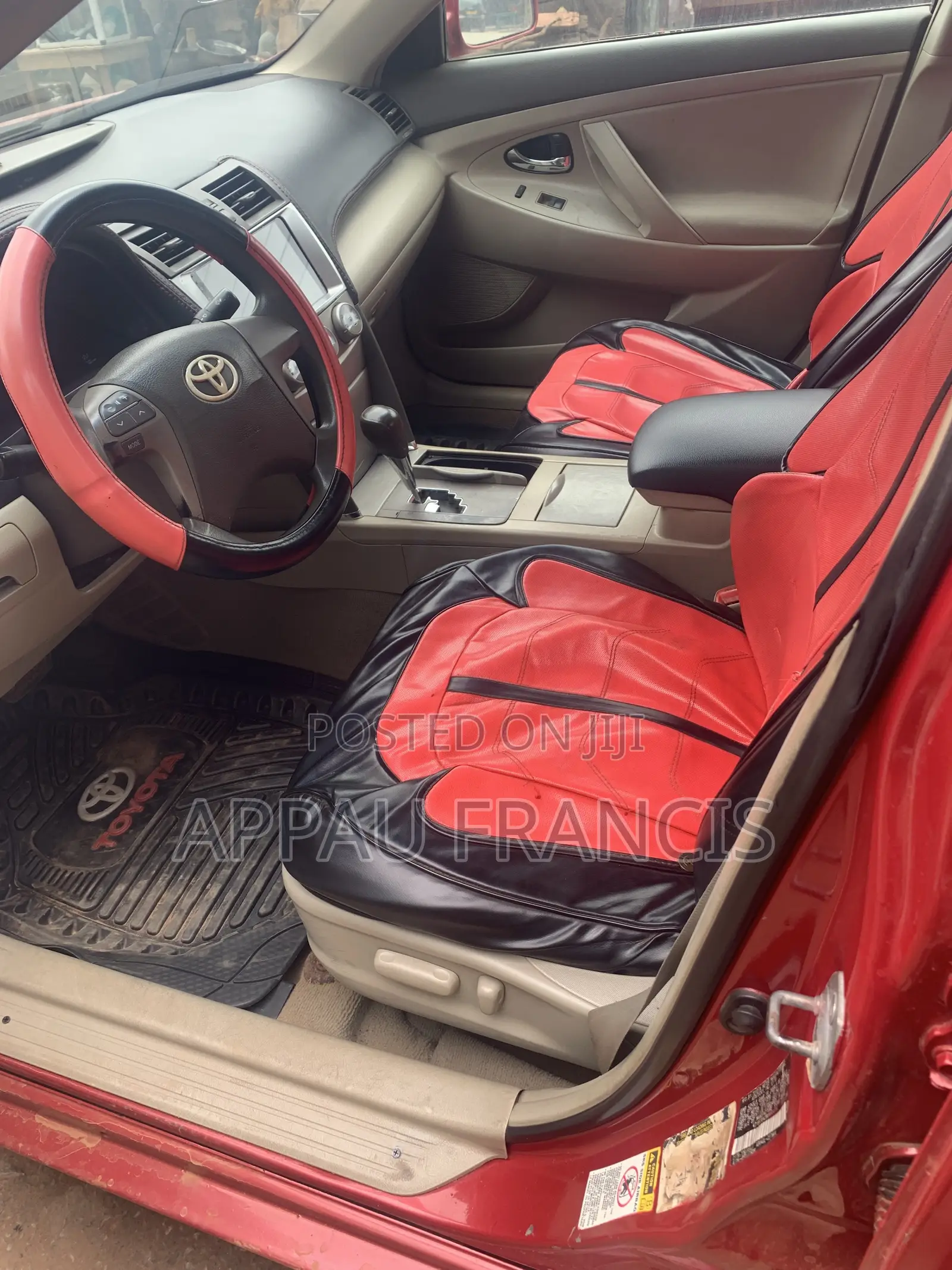 Toyota Camry LE 4dr Sedan (2.5L 4cyl 6A) 2012 Red