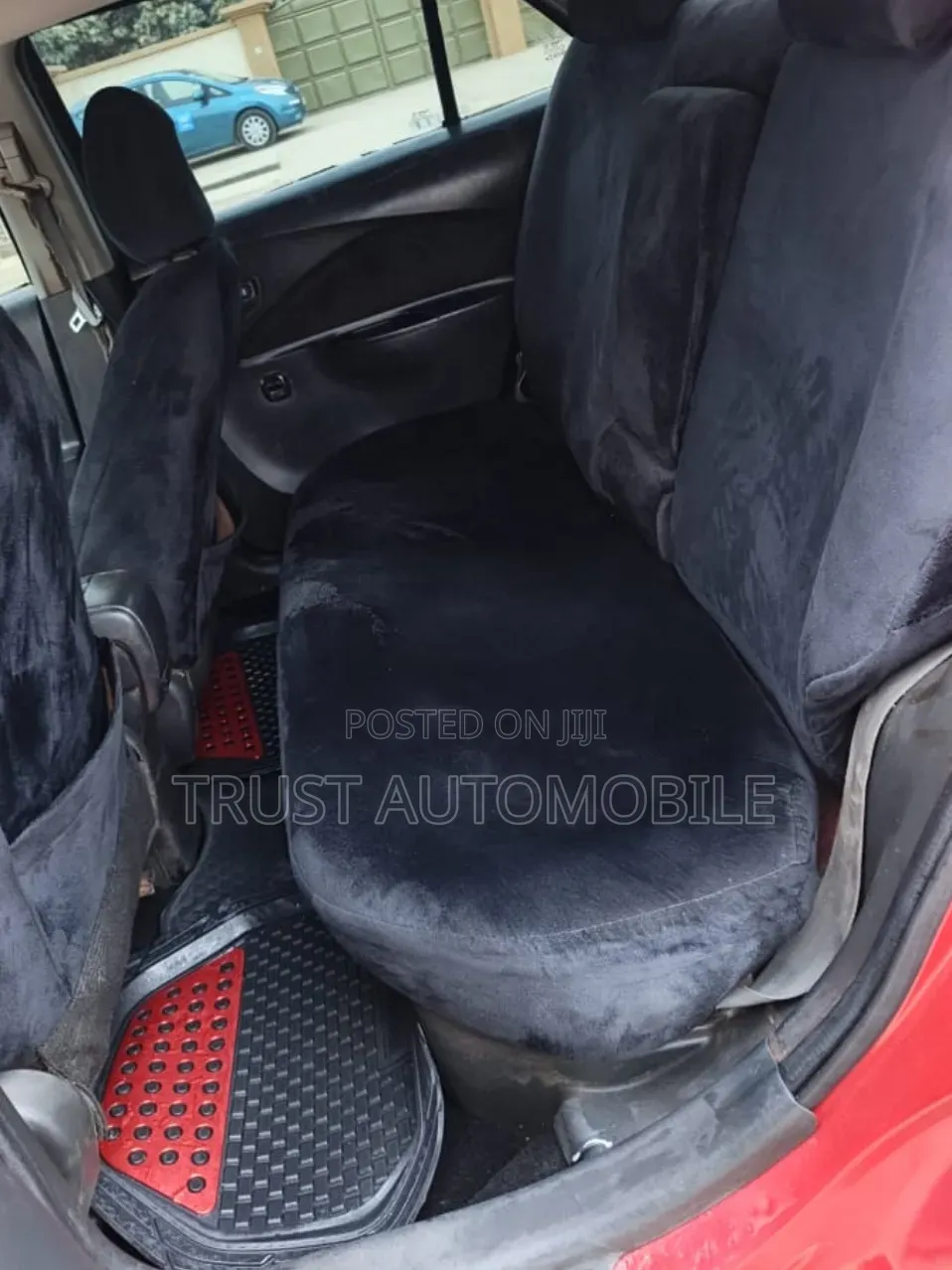 Toyota Yaris 2010 Red