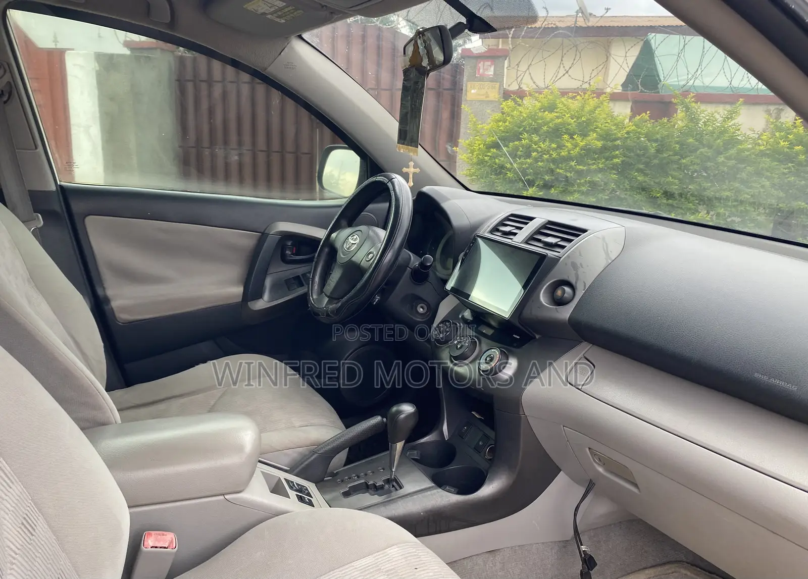 Toyota RAV4 2.5 4x4 2012 White