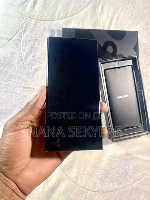 New Samsung Galaxy S22 Ultra 5G 128 GB Black