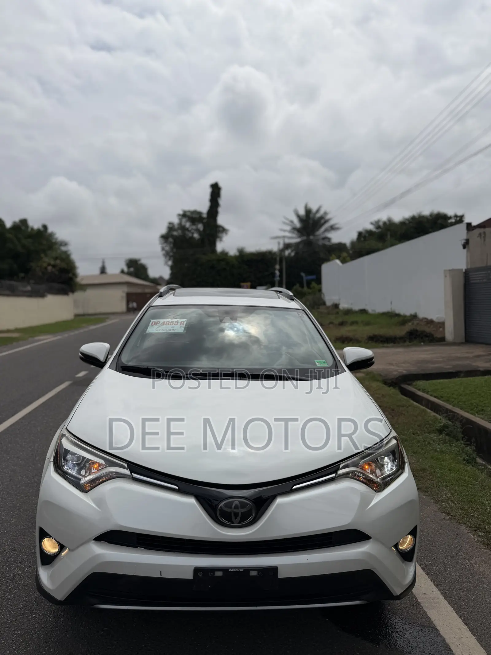Toyota RAV4 Limited 4dr SUV AWD (2.5L 4cyl 6A) 2018 White