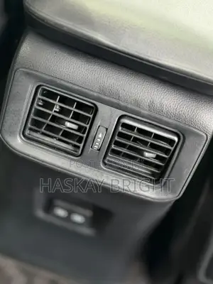 Toyota RAV4 2021 Brown