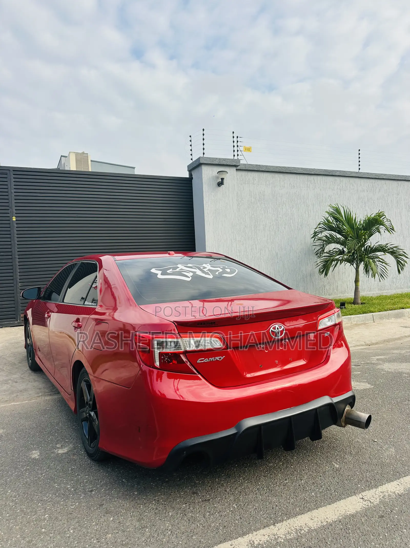 Toyota Camry SE Sport 4dr Sedan w/Prod. End 11/13 (2.5L 4cyl 6A) 2014