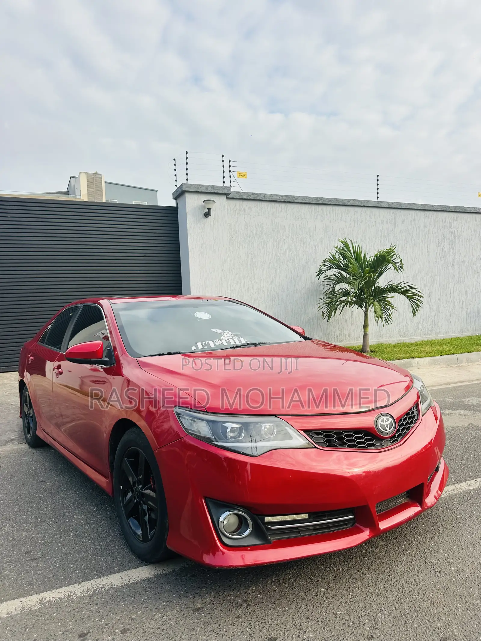 Toyota Camry SE Sport 4dr Sedan w/Prod. End 11/13 (2.5L 4cyl 6A) 2014