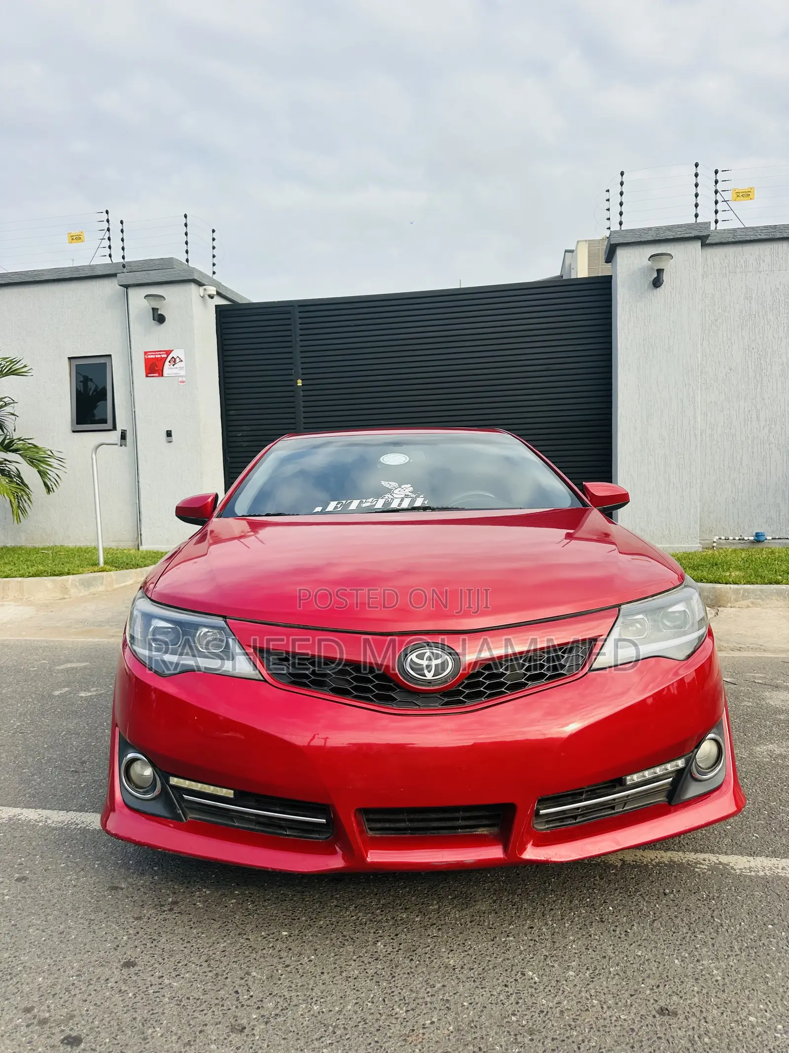 Toyota Camry SE Sport 4dr Sedan w/Prod. End 11/13 (2.5L 4cyl 6A) 2014