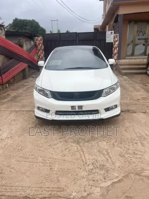 Honda Civic 2014 White