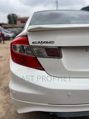 Honda Civic 2014 White