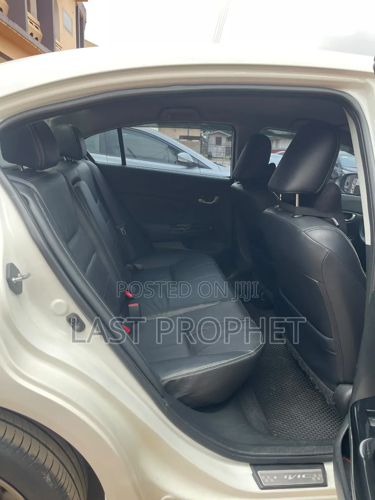 Honda Civic 2014 White